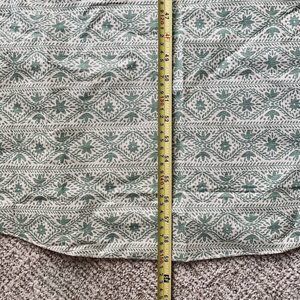 Round Green Cottage Tablecloth